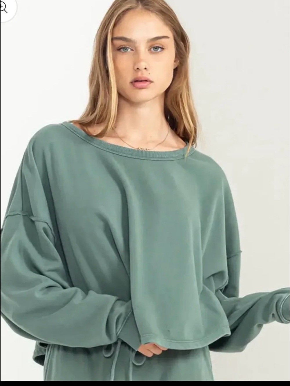 Double Zero Cropped Sage Green Pullover Sweatshirt